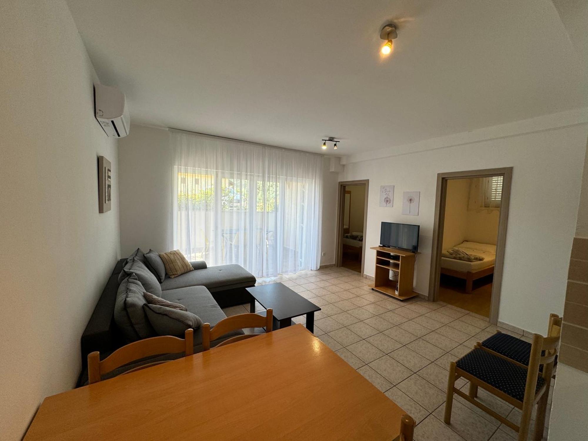 Apartment Pirun Baska  Ngoại thất bức ảnh