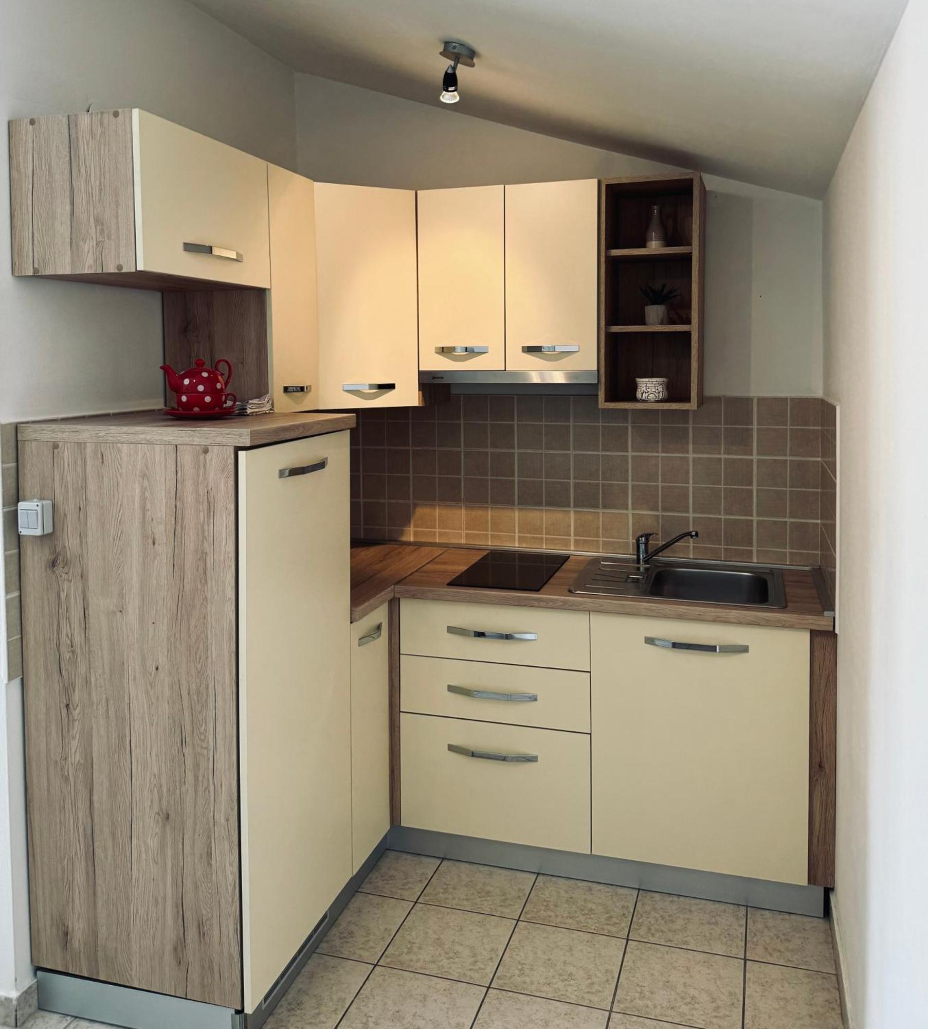 Apartment Pirun Baska  Ngoại thất bức ảnh