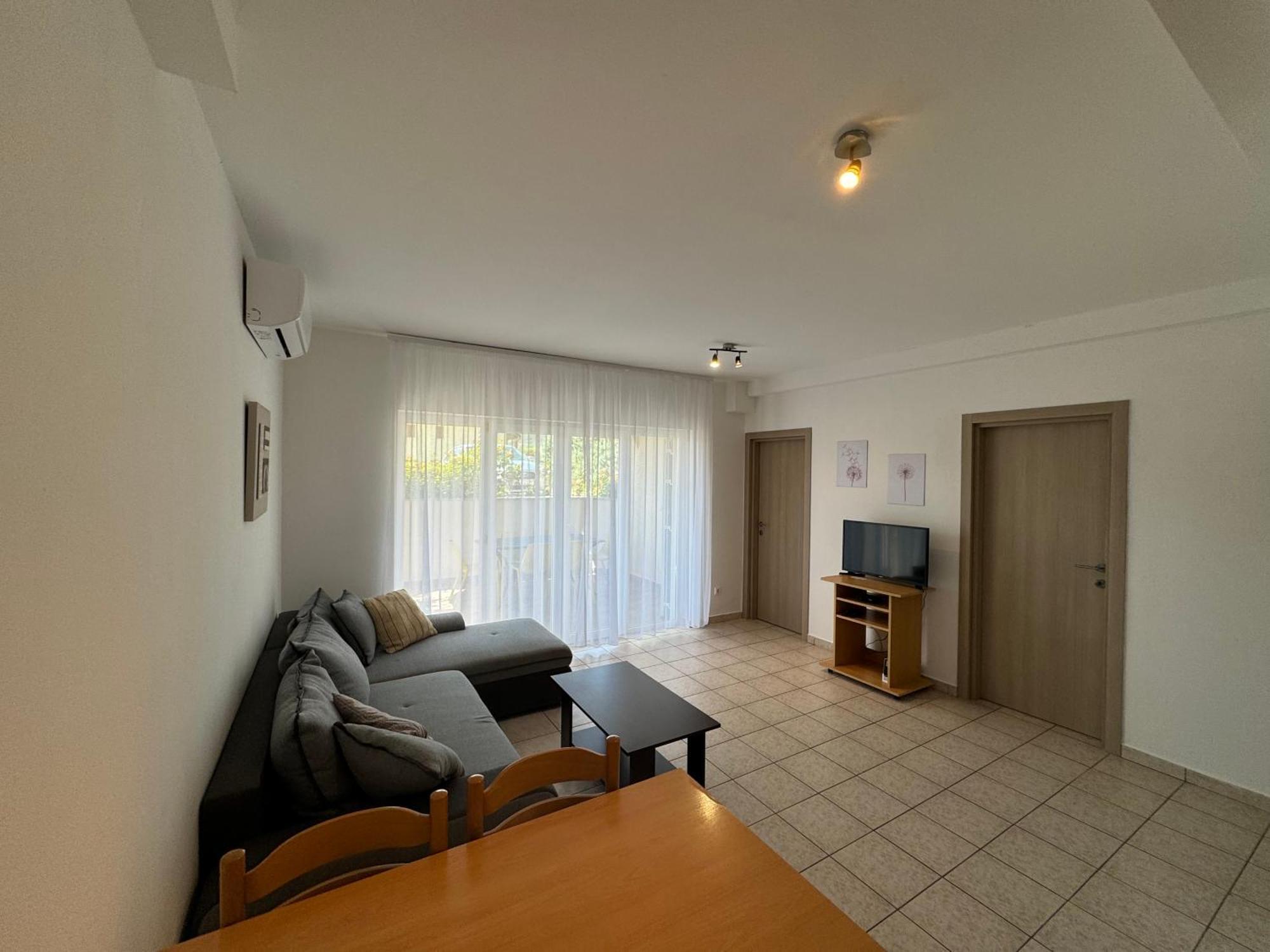 Apartment Pirun Baska  Ngoại thất bức ảnh